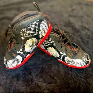 Nike Air Foamposite One | 10C Albino Snakeskin (TD)